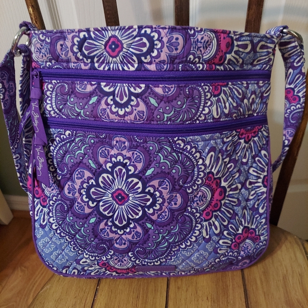 Vera Bradley Triple Zip Hipster